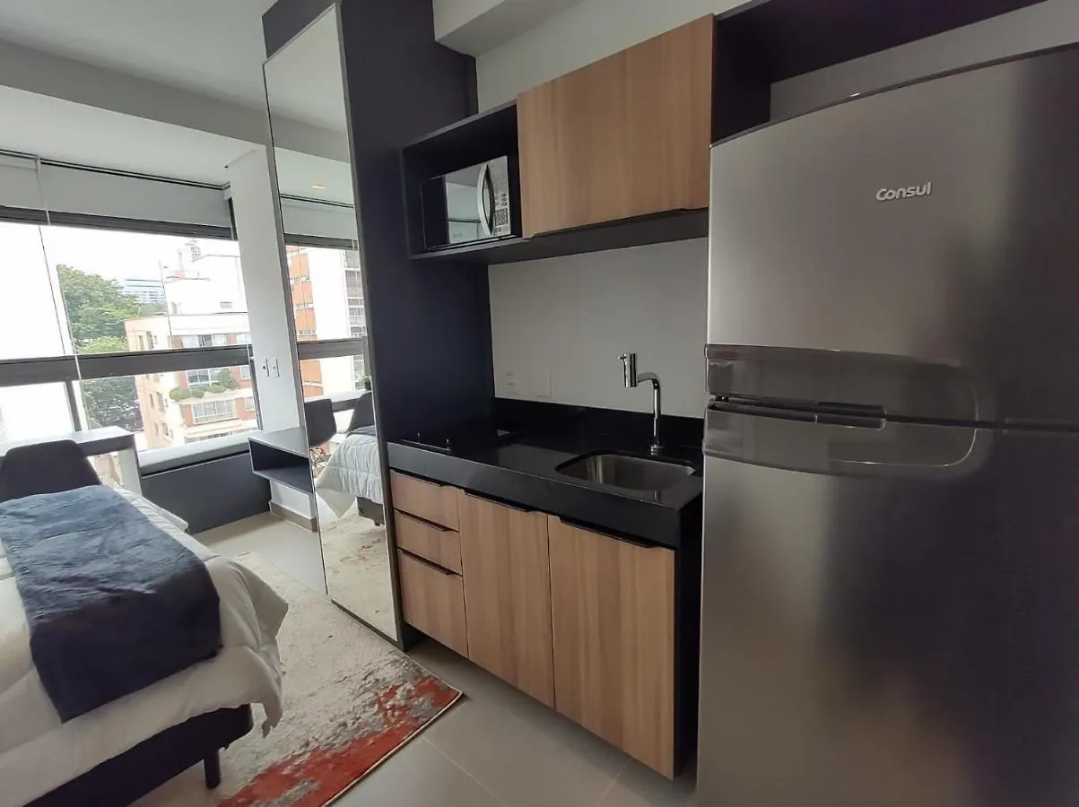 Housi Oscar Freire Apartman